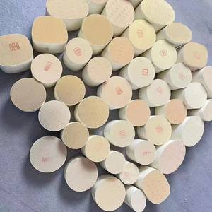 Nouveau substrat en céramique en nid d'abeille universel DPF DOC SCR cordiérite de haute qualité pour la purification des gaz d'échappement de véhicule personnalisable - Product Image 2