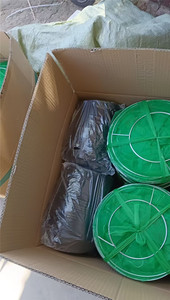 กับดักต่อต้านแมลงวันพิษน้อยสำหรับแขวนกลางแจ้ง ดักจับผึ้งได้อย่างมีประสิทธิภาพ อุปกรณ์ควบคุมศัตรูพืชสำหรับสวนผลไม้ ฟาร์ม สวน ป้องกันการหลบหนีของตัวต่อต้านแมลงวันพิษน้อย - Product Image 6