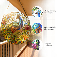 Attrape-soleil Art Déco Paon en vitrail, panneau de verre rond et chaîne métallique, décoration murale pour la maison