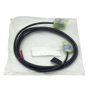 Rideau lumineux de sécurité GL-RS3 de 3 mètres de long, de qualité supérieure, avec câble de connexion intégré, adapté à l'émission raster, garantie 1 an - Product Image 4