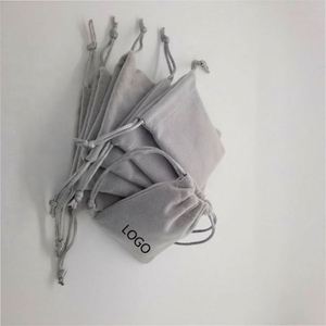 Pochette en velours gris recyclable et anti-poussière personnalisée pour bijoux avec cordon de serrage pour cadeaux promotionnels - Product Image 2