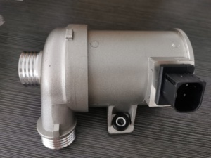 Auto N20 motore pompa elettronica acqua Assy 11518635089 11517604027 per BMW 5 (F10) 520i 11-16/3 (F30 F80) 320i 328i 11-18 X3 <span class=keywords><strong>F25</strong></span> - Product Image 5