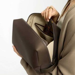 Sac cosmétique en cuir PU grand sac de voyage à fermeture éclair sacs de maquillage étanches avec poignée pour femmes hommes voyage en plein air - Product Image 3