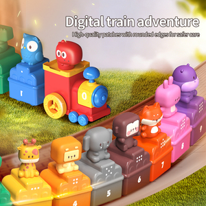 Train jouet éducatif personnalisé pour enfants, avec fonction pousser et rouler, jeu d'association des chiffres et jeu de devinettes avec boîte surprise - Product Image 2