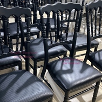 Chaises Napoléon empilables en métal noir durables de Chine pour hôtels, hôpitaux, mariages, événements pour enfants - Mobilier commercial pas cher