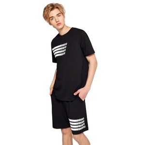 Completo Sportivo Nero KY a Due Pezzi, Maglietta a Maniche Corte Estiva per Basket e Calcio, T-Shirt con Patch, Set Corto a Righe Antivento per Uomo - Product Image 1