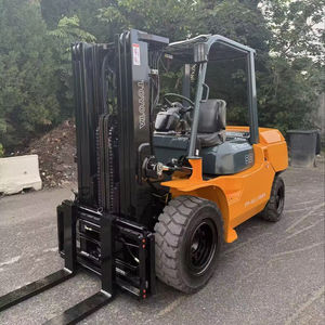 Montacargas de 5 Toneladas con Motor Diésel para Proyectos de Construcción y Movimiento de Tierras, Usado, Origen Japón, 6 Meses de Garantía - Product Image 1