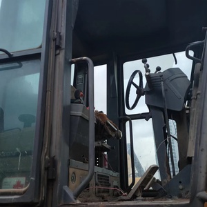 Niveleuse routière Volvo G730 d'occasion pour la construction – Engin routier de haute qualité avec moteur, pompe, boîte de vitesses et système entièrement hydraulique - Product Image 2
