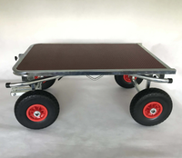 Chariot de transport robuste en métal à quatre roues pour cages de présentation canines, OEM