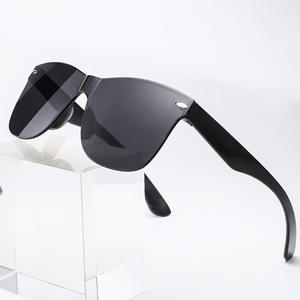 <span class=keywords><strong>Gafas</strong></span> <span class=keywords><strong>de</strong></span> Sol Retro Modernas con Estilo <span class=keywords><strong>de</strong></span> Clavos <span class=keywords><strong>de</strong></span> Arroz, Marco <span class=keywords><strong>de</strong></span> Plástico PC sin Montura, Protección UV400, Unisex, 23 Colores Disponibles - Product Image 2