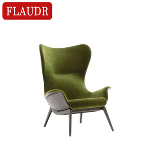<span class=keywords><strong>Silla</strong></span> nórdica sencilla y moderna <span class=keywords><strong>de</strong></span> tela verde <span class=keywords><strong>oliva</strong></span> pura, sillón con patas <span class=keywords><strong>de</strong></span> madera gruesa negra - Product Image 1