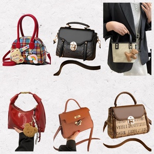 2025 venta al por mayor lujoso bolso usado bolso <span class=keywords><strong>de</strong></span> hombro fardos mixtos <span class=keywords><strong>ropa</strong></span> <span class=keywords><strong>de</strong></span> <span class=keywords><strong>segunda</strong></span> <span class=keywords><strong>mano</strong></span> para mujer surtido bolso <span class=keywords><strong>de</strong></span> mujer - Product Image 3