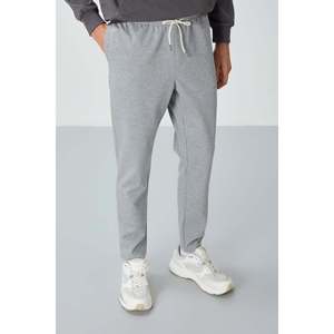 Pantalones Deportivos para Hombre, Corte Estándar, Superficie Texturizada Gris Melange - 82155 - Gb melange - Product Image 3