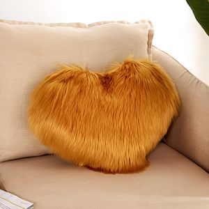 Oreiller en peluche en forme de cœur de qualité supérieure, très vendu, pour la maison/le bureau - Product Image 3