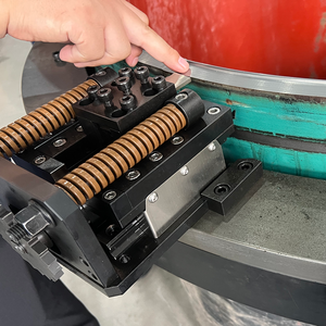 Máquina de Corte y Biselado de Tuberías de Gran Diámetro (42"-48") Accionada Eléctricamente, Neumáticamente e Hidráulicamente para Mantenimiento de Refinerías - Product Image 4
