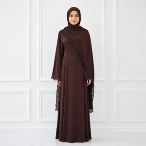 Robe <span class=keywords><strong>Abaya</strong></span> élégante et fermée Loriya avec cape en dentelle et manches longues pour femmes musulmanes, tenue modeste pour occasions spéciales - Product Image 4