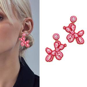 Boucles d'oreilles ballon chien déclaration perles <span class=keywords><strong>de</strong></span> rocaille rose <span class=keywords><strong>blanc</strong></span> cirque chiot boucles d'oreilles pour femmes bijoux - Product Image 2
