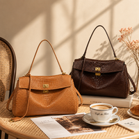 Sacs à main en cuir véritable de luxe avec logo personnalisé, vente en gros d'usine OEM, sac à bandoulière vintage en cuir de croco gaufré pour femme, idéal pour le bureau