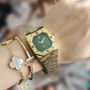 Orologio da Donna Lucky Turn <span class=keywords><strong>Vintage</strong></span> con Cinturino in Oro e Acciaio, Quadrante Quadrato da 37mm con Lancette al Quarzo, Stile Sofisticato e di Moda - Product Image 4