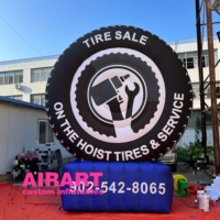 Pneu gonflable publicitaire de 4 mètres de vente chaude pour les expositions et le modèle de pneu gonflable noir personnalisé pour les salons de l'auto