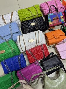 2025 mode chaude argent <span class=keywords><strong>Hobo</strong></span> fourre-tout sac à main femmes sac de soirée décontracté avec doublure en PU sacs à main de fête et sac à bandoulière sous les bras - Product Image 5