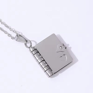 Hongtong nouveau Design ouvert fermer étanche <span class=keywords><strong>livre</strong></span> pendentif collier Mini Couple amour <span class=keywords><strong>livre</strong></span> médaillon collier en gros bijoux de mode - Product Image 5