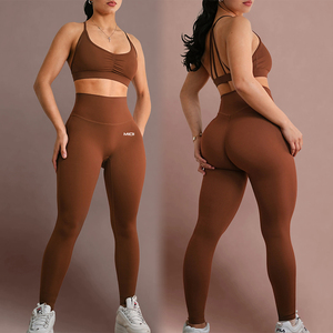 Ensemble de vêtements de sport respirant avec logo personnalisé, soutien-gorge de sport, leggings de yoga, tenue de fitness active - Product Image 1