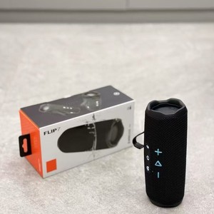 Altavoz Portátil para Exteriores FLIP7 con Ranura para Tarjeta - Éxito de Ventas en Comercio Transfronterizo - Product Image 1