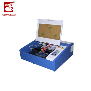 Machine laser 40W, machine <span class=keywords><strong>de</strong></span> <span class=keywords><strong>gravure</strong></span> laser CO2 et machine <span class=keywords><strong>de</strong></span> découpe, fonctionnant sur une surface <span class=keywords><strong>de</strong></span> 400*400 mm, capable <span class=keywords><strong>de</strong></span> graver l'acrylique et le bois - Product Image 2
