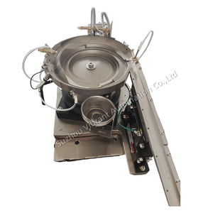 Alimentatore a Vibrazione Personalizzato in Acciaio Inox e Alluminio con Lavorazione CNC di Precisione, Motore e PLC per Piccole Parti - Product Image 3