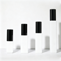 Flacon de parfum vide en verre blanc mat au design unique avec bouchon en bois 5ml 10ml