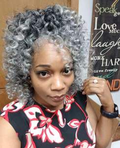 Postiche Cheveux Gris Afro Bouclé Court <span class=keywords><strong>Queue</strong></span> <span class=keywords><strong>de</strong></span> <span class=keywords><strong>Cheval</strong></span> Gris Argenté Cheveux Humains <span class=keywords><strong>Queue</strong></span> <span class=keywords><strong>de</strong></span> <span class=keywords><strong>Cheval</strong></span> avec Cordon <span class=keywords><strong>de</strong></span> Serrage Clip-in Extension <span class=keywords><strong>de</strong></span> Cheveux Gris 120g - Product Image 1