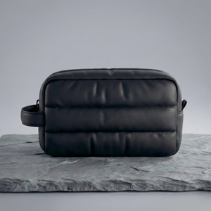 Neceser Acolchado con Cierre, Resistente al Agua, <span class=keywords><strong>de</strong></span> Cuero PU Mate, Gran Capacidad, Organizador <span class=keywords><strong>de</strong></span> Viaje para Hombres - Product Image 1