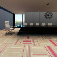Dalles de moquette carrées de luxe pour bureaux et espaces commerciaux, à boucles, modernes, lavables, en PP épais, antidérapantes, rayées, insonorisantes, pour la maison
