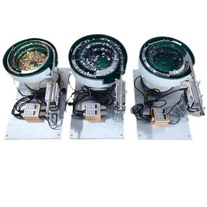 อุปกรณ์เสริมเครื่องจักรอัตโนมัติ เครื่องสั่นสะเทือนขนาดเล็กสำหรับอุปกรณ์อิเล็กทรอนิกส์ ตัวป้อนสปริงพลาสติกแบบสกรู - Product Image 5