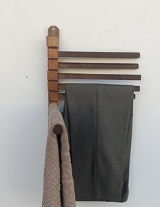 Porte-pantalon <span class=keywords><strong>mural</strong></span> en noyer, porte-vêtements rotatif, porte-serviettes pliable, porte-pantalon en <span class=keywords><strong>bois</strong></span> style cowboy, support de rangement pour pantalons - Product Image 4