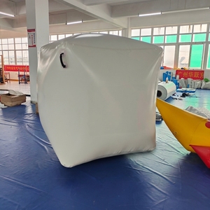 Kommerzielle 0,9mm PVC Aufblasbare Würfelboje Quadratische Schwimmende Markierungsboje für Wasserparks und Schwimmwettkämpfe - Product Image 2