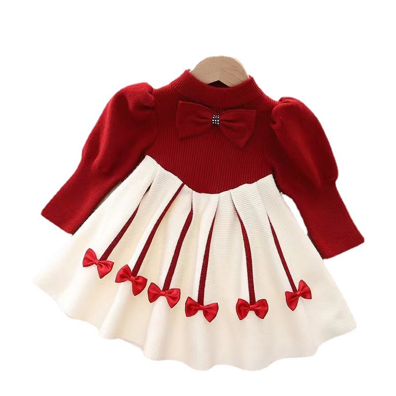 Cute Heart Shaped Knitted Long Sleeved