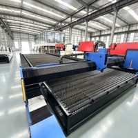 Machine de découpe laser CNC à grande portée sur rail pour le traitement des plaques métalliques épaisses en acier au carbone et en acier inoxydable