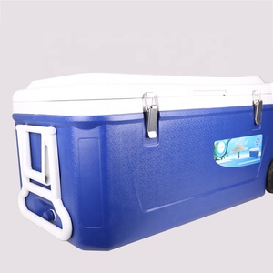<strong>Gint</strong> 80L Big Capacity Insulated Cool Box with Wheels - Product Image 4