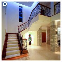 Marchepied d'escalier en acier galvanisé Prima Durable avec surface antidérapante, robuste pour les escaliers d'entrée de camions et remorques