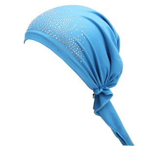 Nouveau chapeau turban indien en coton pour <span class=keywords><strong>femme</strong></span>, style européen et américain, orné de strass incurvés, couleur unie, AliExpress - Product Image 2