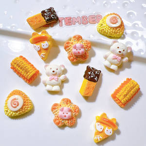Accessoires en résine en forme d'ours, biscuits au chocolat et maïs, pour la vente en gros, matériaux DIY pour coques <span class=keywords><strong>de</strong></span> téléphone personnalisées et artisanat, et pour la décoration <span class=keywords><strong>de</strong></span> gobelets. - Product Image 4