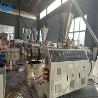 Nouveau automatique PVC WPC plastique bois composite formant panneau panneau panneau mural profil faisant la machine/ligne de production