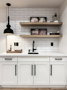Meuble bar de bureau sur mesure CANA, prix usine, comptoir de cuisine en bois blanc avec enclos réfrigérateur - Product Image 5