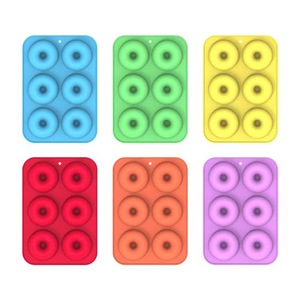 Molde de silicona para donuts, molde para hornear de 6 cavidades para pasteles, apto para horno, de calidad alimentaria - Product Image 2