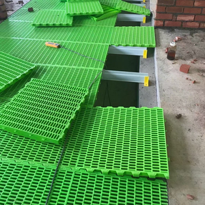 Enclos à chèvres avec plancher en plastique, abri pour chèvres à <span class=keywords><strong>vendre</strong></span> avec design - Product Image 3