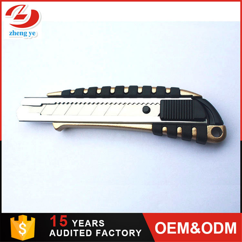 Con alto contenido de carbono snap cuchillo cortador de 18mm cuchillo