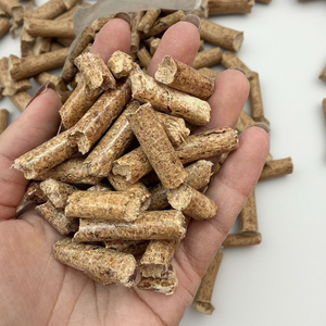 Natural Pine Wood <b>Cat</b> <b>Litter</b> With Pine Wood Charcoal Deodorization Low Dust Flushable Highly Absorbent Wood Pellets - Product Image 5