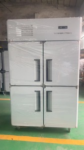 Réfrigérateur congélateur vertical commercial à deux portes en acier inoxydable de 1020 litres avec commande numérique pour cuisine de restaurant - Product Image 5